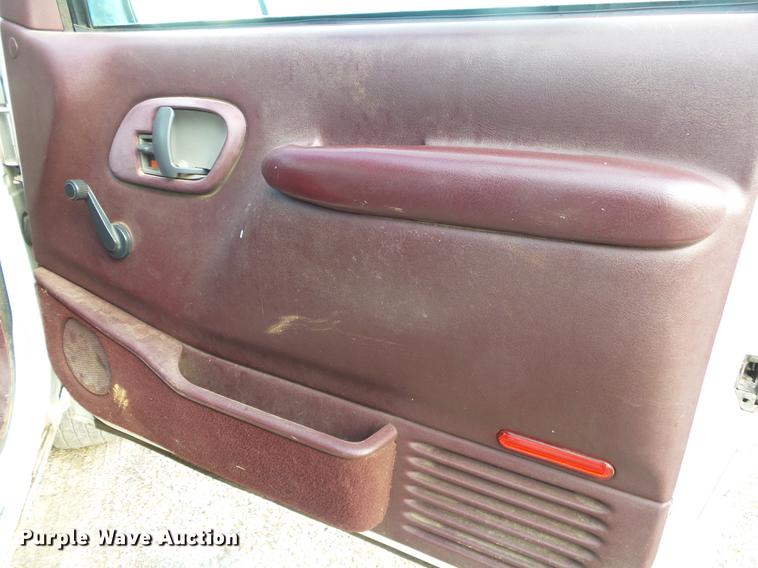 image for item DS9624 1998 Chevrolet K1500 Ext. Cab pickup truck