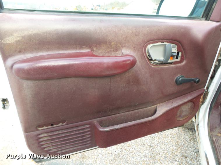 image for item DS9624 1998 Chevrolet K1500 Ext. Cab pickup truck