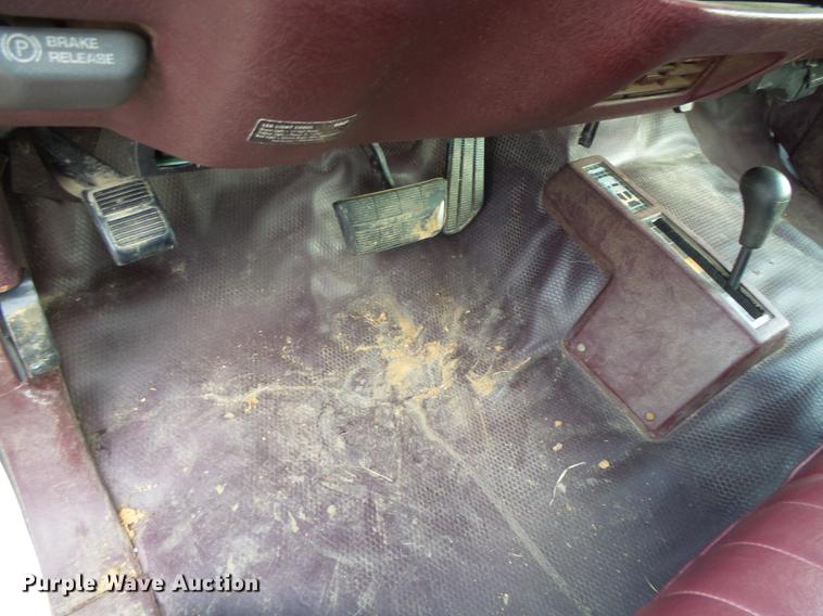 image for item DS9624 1998 Chevrolet K1500 Ext. Cab pickup truck