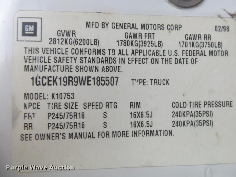 image for item DS9624 1998 Chevrolet K1500 Ext. Cab pickup truck