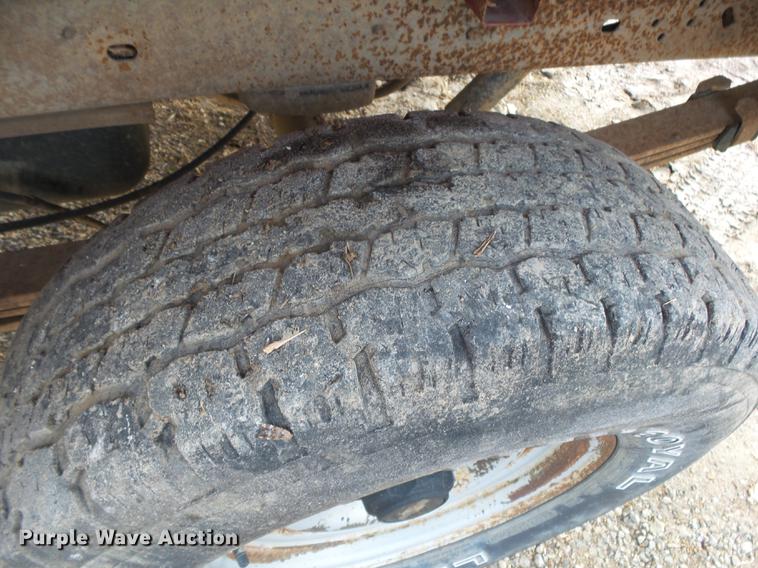 image for item DS9629 1993 Chevrolet C1500 pickup truck