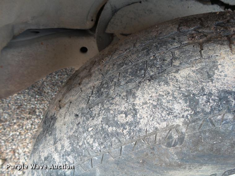 image for item DS9629 1993 Chevrolet C1500 pickup truck