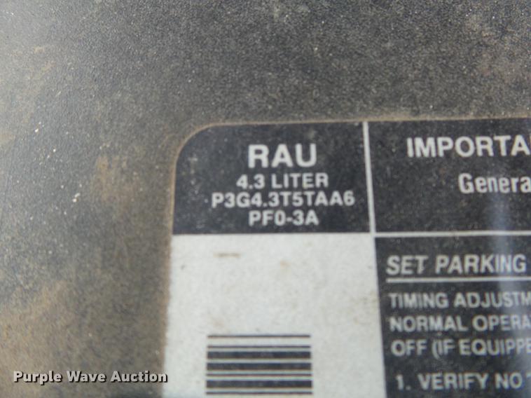 image for item DS9629 1993 Chevrolet C1500 pickup truck