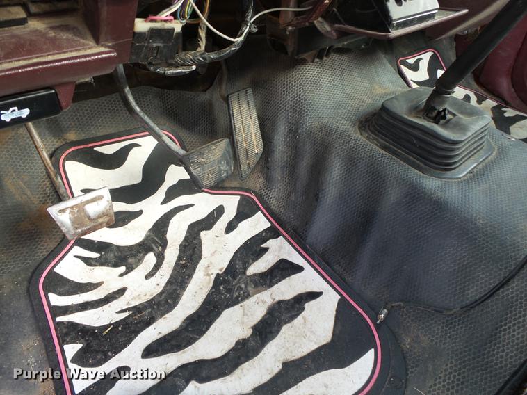 image for item DS9629 1993 Chevrolet C1500 pickup truck