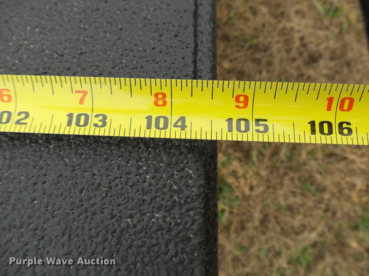 image for item DS9631 2015 Chevrolet Silverado 3500HD flatbed pickup truck