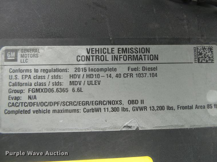 image for item DS9631 2015 Chevrolet Silverado 3500HD flatbed pickup truck