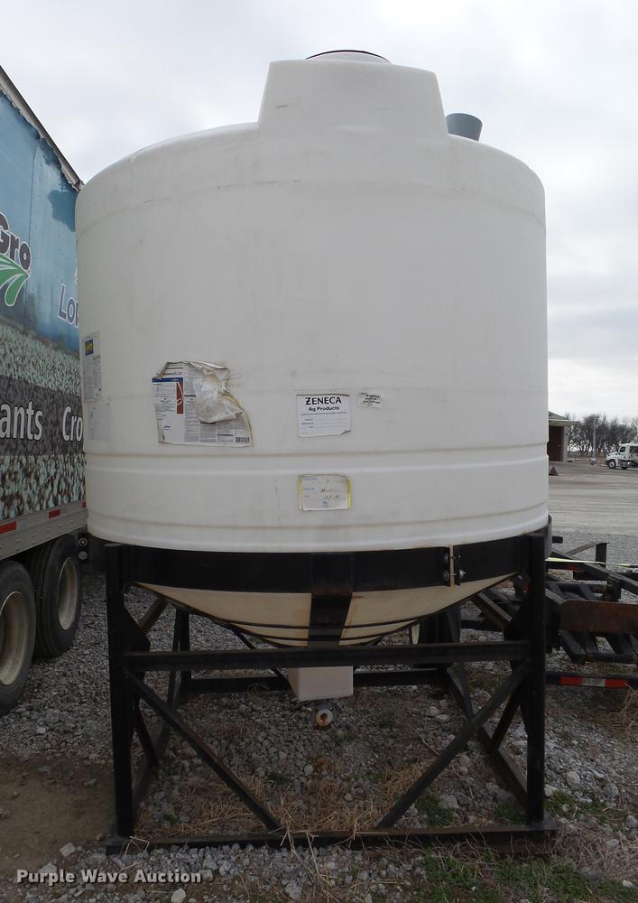 image for item DS9632 Zeneca poly tank