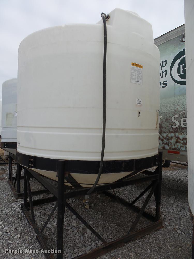 image for item DS9634 Zeneca poly tank