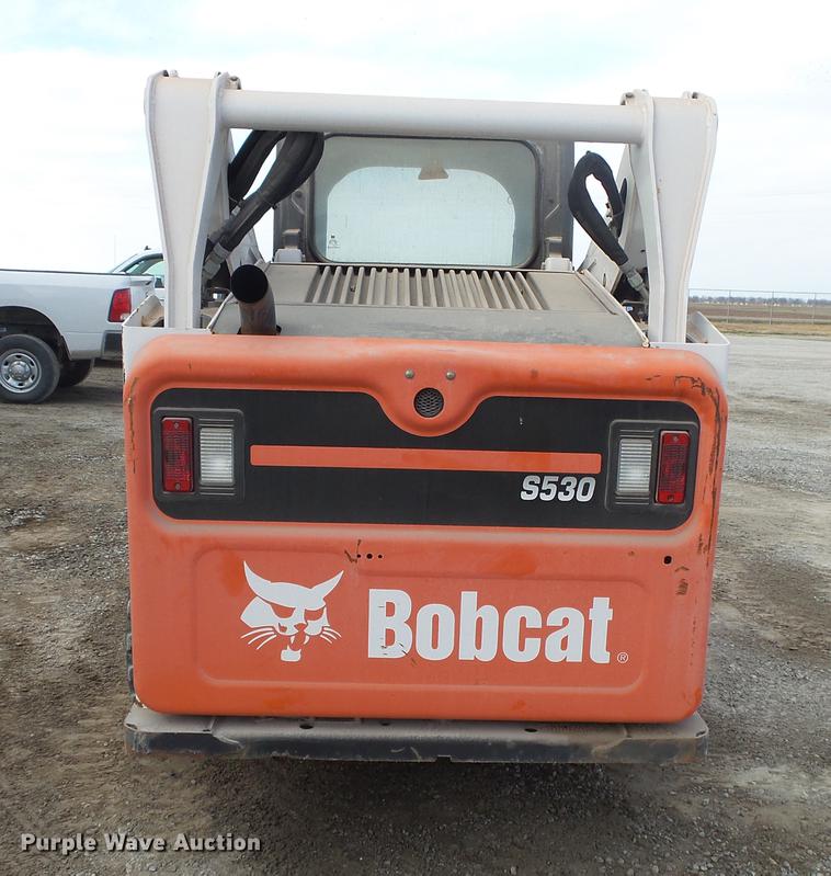image for item DS9639 2015 Bobcat S530 skid steer
