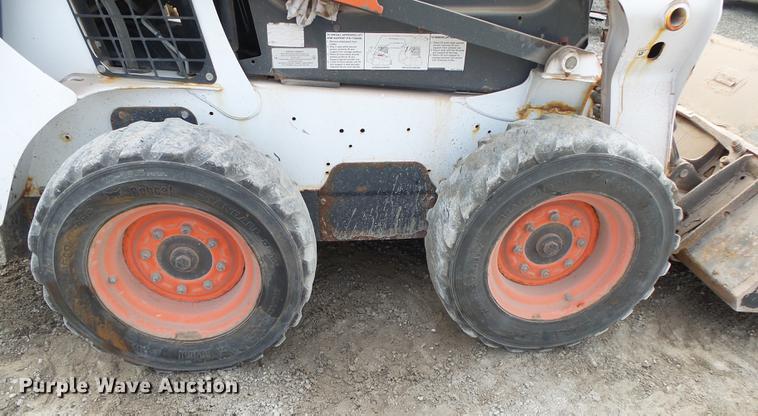image for item DS9639 2015 Bobcat S530 skid steer