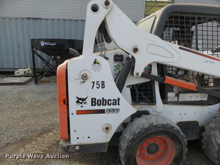 image for item DS9639 2015 Bobcat S530 skid steer