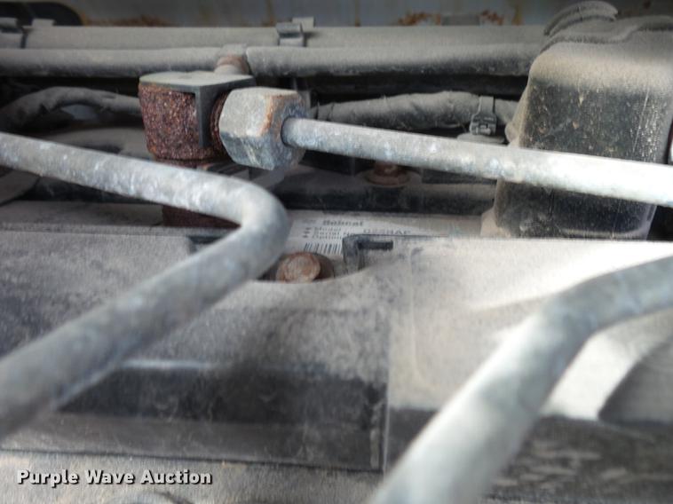 image for item DS9639 2015 Bobcat S530 skid steer