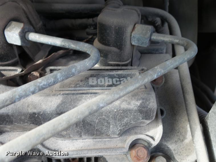 image for item DS9639 2015 Bobcat S530 skid steer