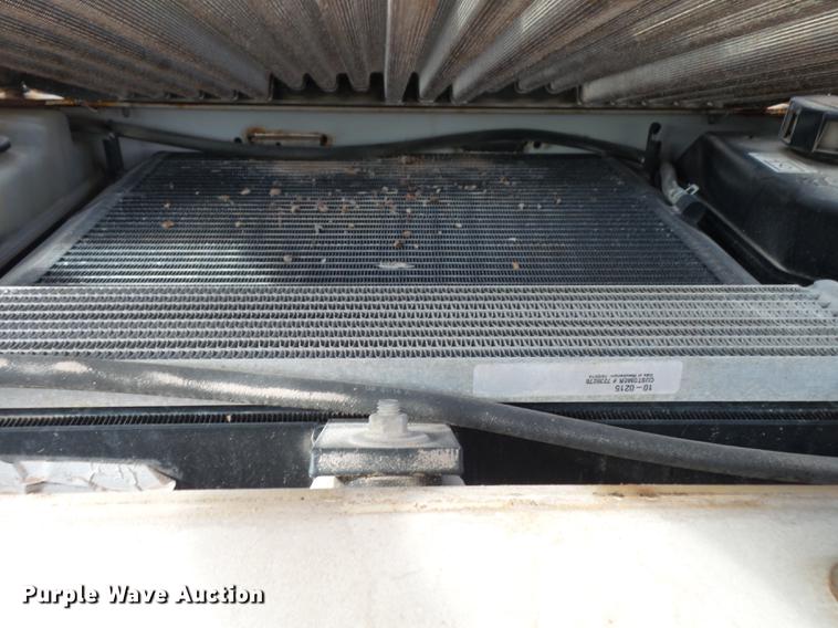 image for item DS9639 2015 Bobcat S530 skid steer