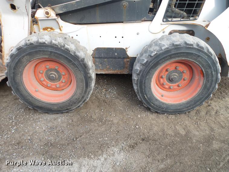 image for item DS9639 2015 Bobcat S530 skid steer