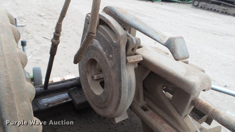 image for item DT9498 Oster 555UT pipe and bolt threader