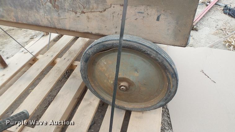 image for item DT9498 Oster 555UT pipe and bolt threader