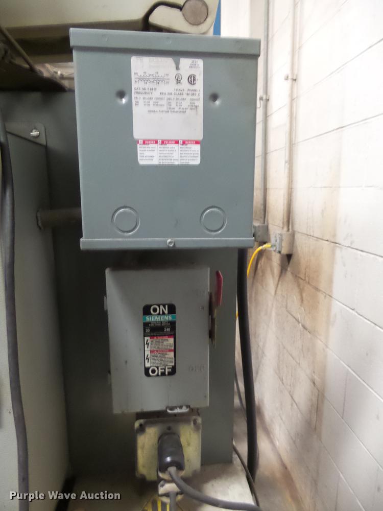 image for item DX9014 1994 Accurpress 713010 press brake