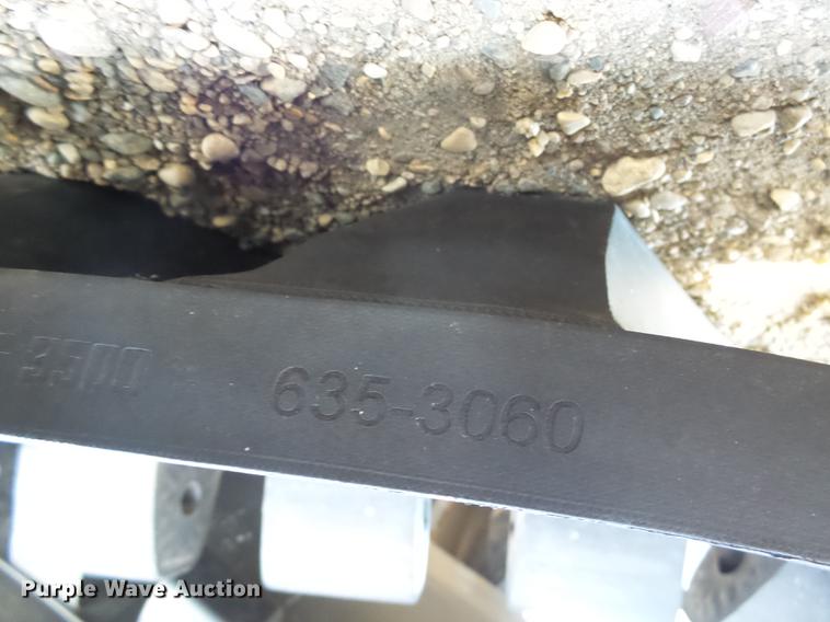 image for item DX9017 (2) Camso A6 3500 tracks