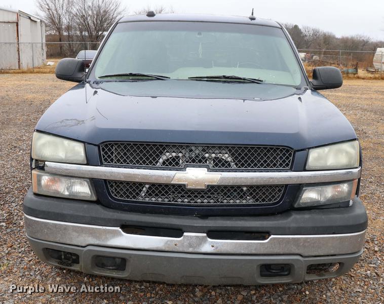 image for item EC9312 2005 Chevrolet Silverado 1500 Crew Cab pickup truck