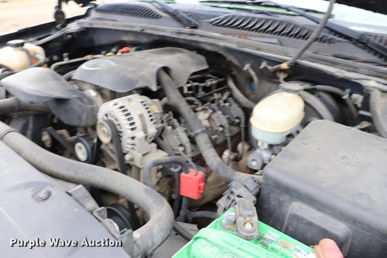 image for item EC9312 2005 Chevrolet Silverado 1500 Crew Cab pickup truck