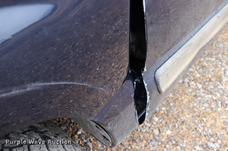 image for item EC9312 2005 Chevrolet Silverado 1500 Crew Cab pickup truck