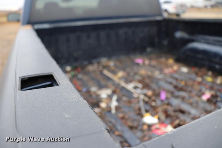 image for item EC9312 2005 Chevrolet Silverado 1500 Crew Cab pickup truck