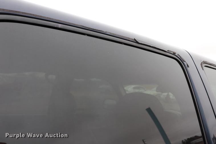 image for item EC9312 2005 Chevrolet Silverado 1500 Crew Cab pickup truck