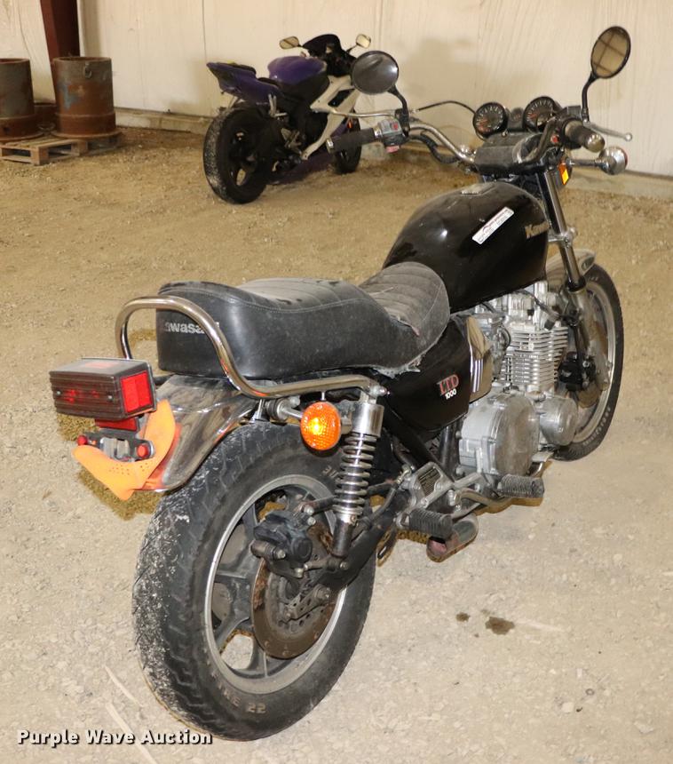 image for item EC9316 1981 Kawasaki LTD1000 motorcycle