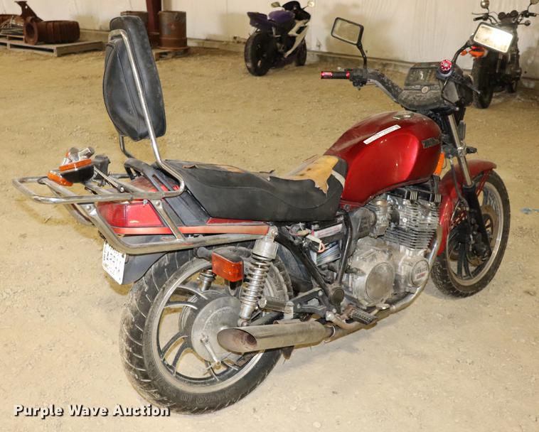 image for item EC9317 1982 Yamaha SECA750 motorcycle