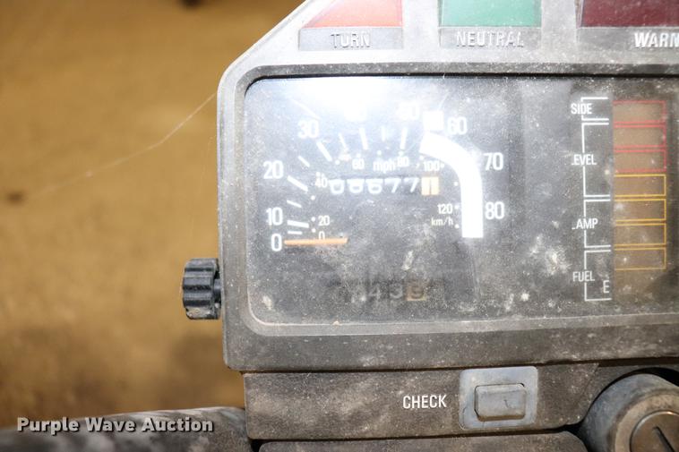 image for item EC9317 1982 Yamaha SECA750 motorcycle