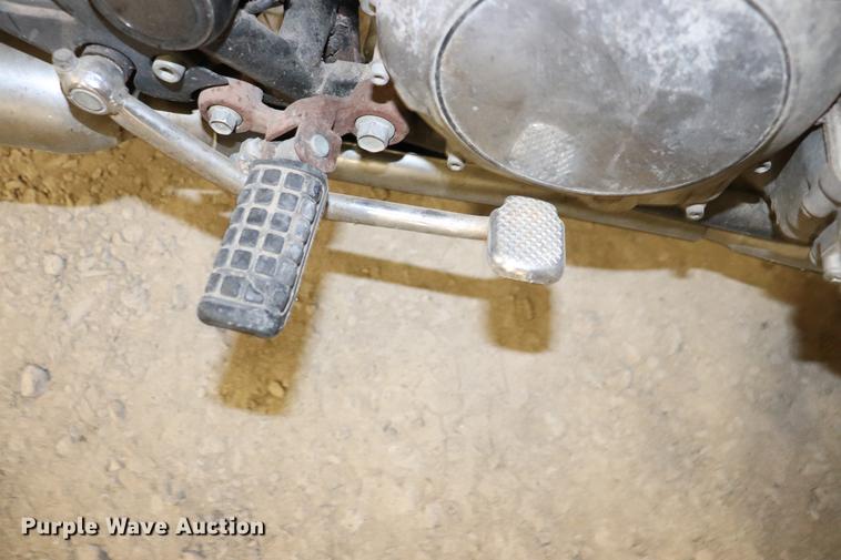 image for item EC9317 1982 Yamaha SECA750 motorcycle