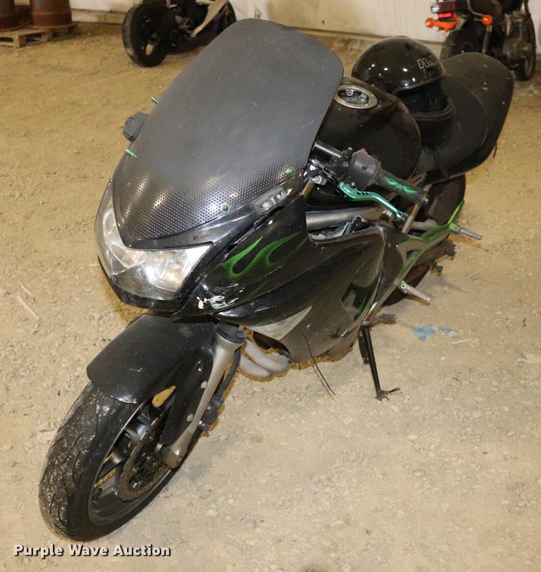 image for item EC9318 2007 Kawasaki EX650-A motorcycle