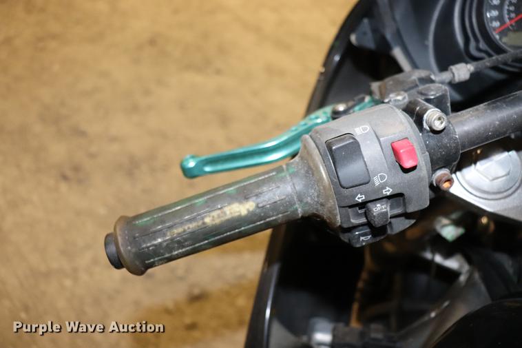 image for item EC9318 2007 Kawasaki EX650-A motorcycle