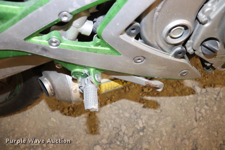 image for item EC9318 2007 Kawasaki EX650-A motorcycle