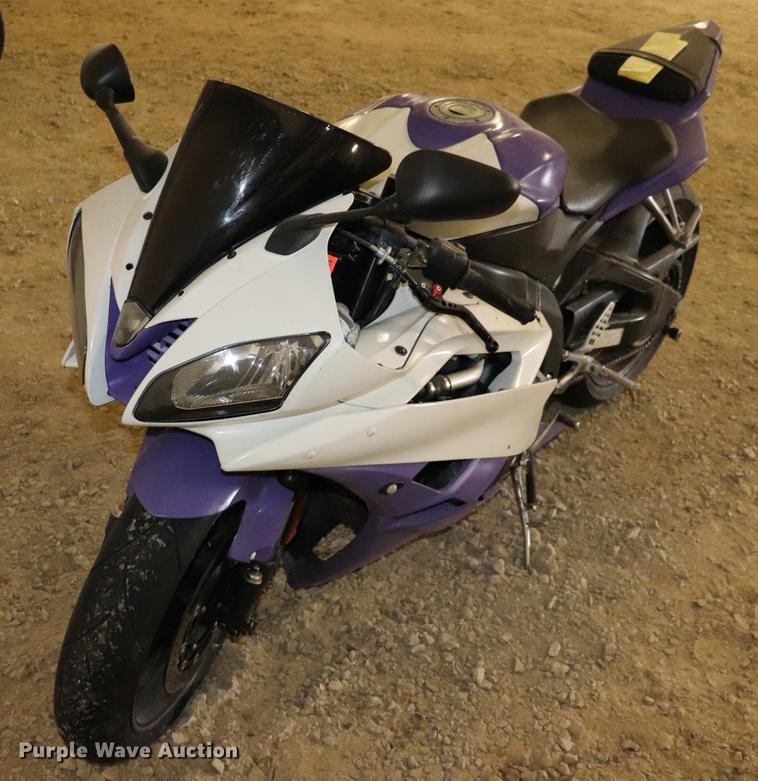 image for item EC9319 2007 Yamaha motorcycle