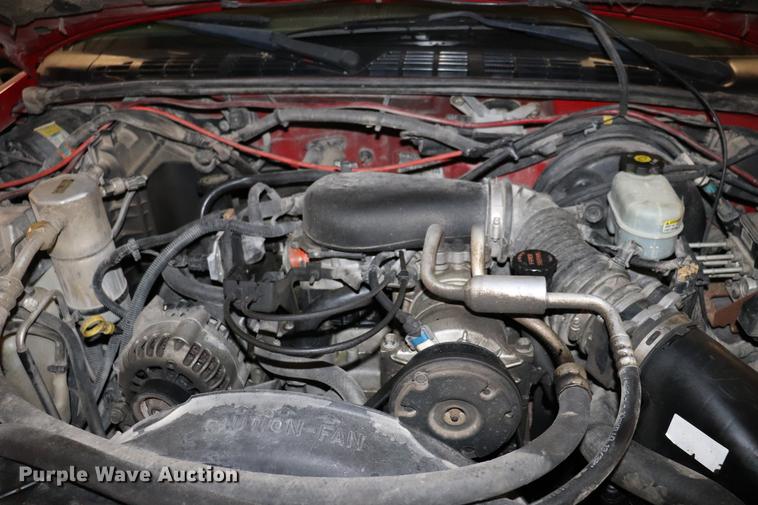 image for item EC9321 2002 GMC Sonoma SLS Crew Cab pickup truck