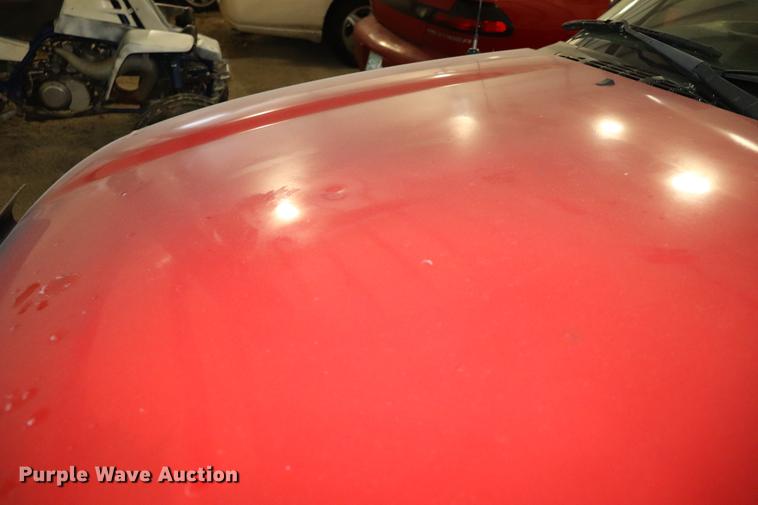 image for item EC9321 2002 GMC Sonoma SLS Crew Cab pickup truck