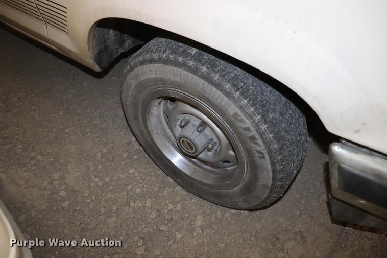 image for item EC9324 1991 Ford Ranger Ext. Cab pickup truck