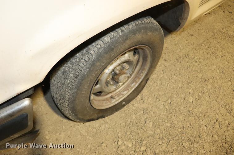 image for item EC9324 1991 Ford Ranger Ext. Cab pickup truck