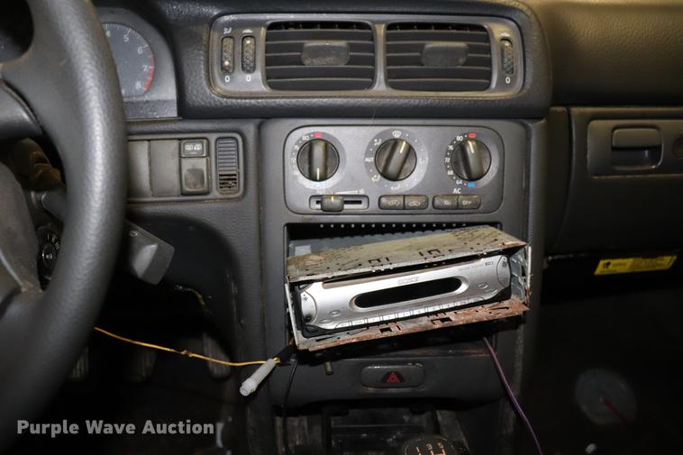 image for item EC9325 1998 Volvo S70