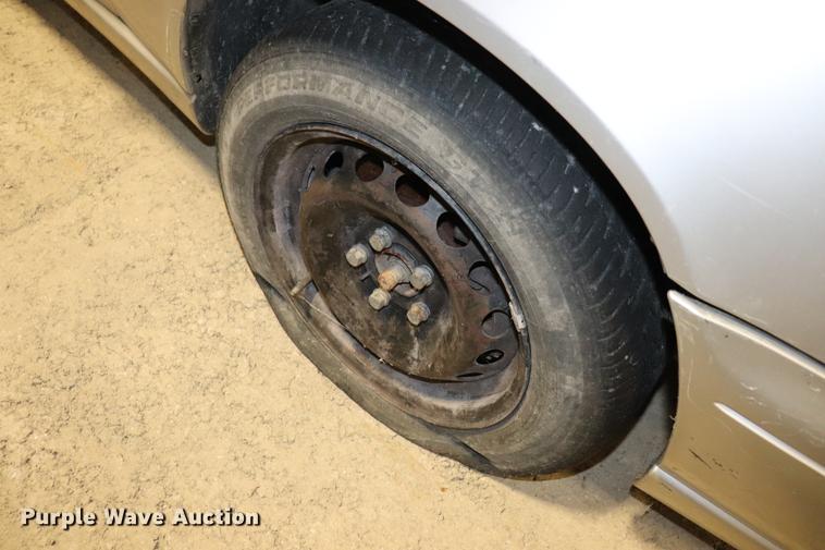 image for item EC9325 1998 Volvo S70