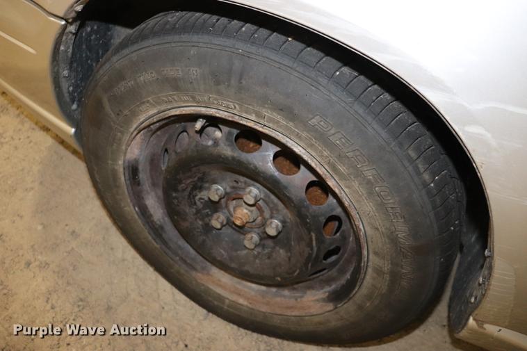 image for item EC9325 1998 Volvo S70