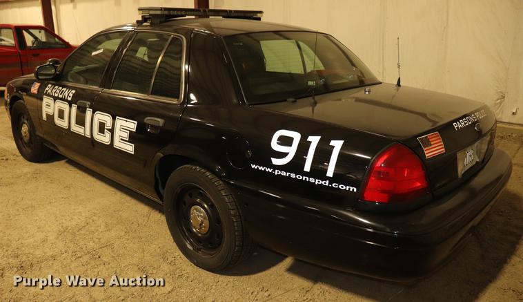 image for item EC9328 2011 Ford Crown Victoria Police Interceptor