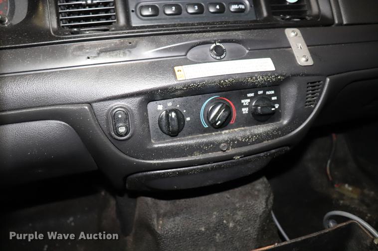 image for item EC9328 2011 Ford Crown Victoria Police Interceptor