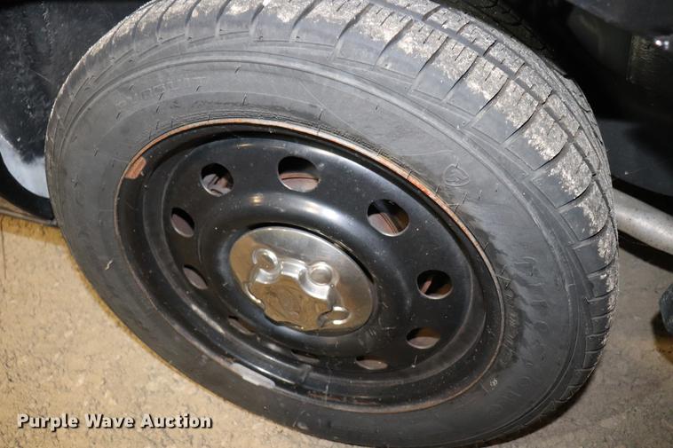 image for item EC9328 2011 Ford Crown Victoria Police Interceptor