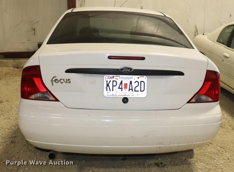 image for item EC9330 2001 Ford Focus