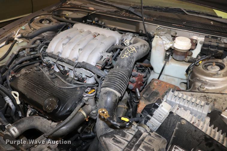 image for item EC9331 1998 Chrysler Sebring LXi