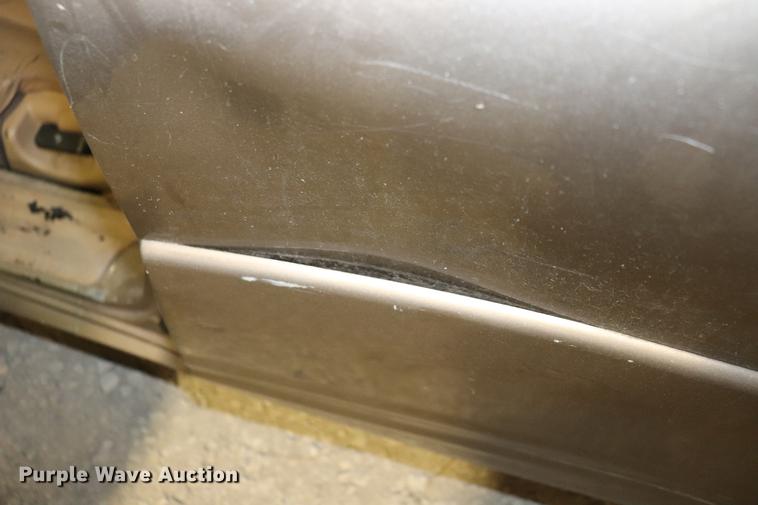 image for item EC9331 1998 Chrysler Sebring LXi