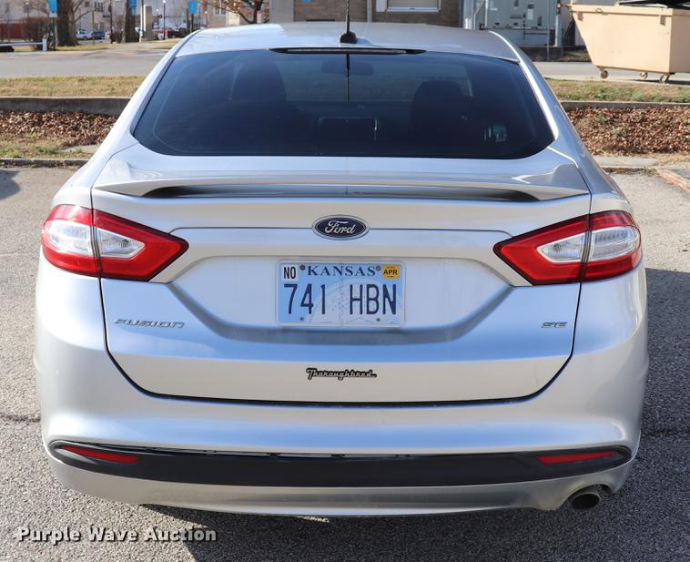 image for item EC9332 2013 Ford Fusion SE